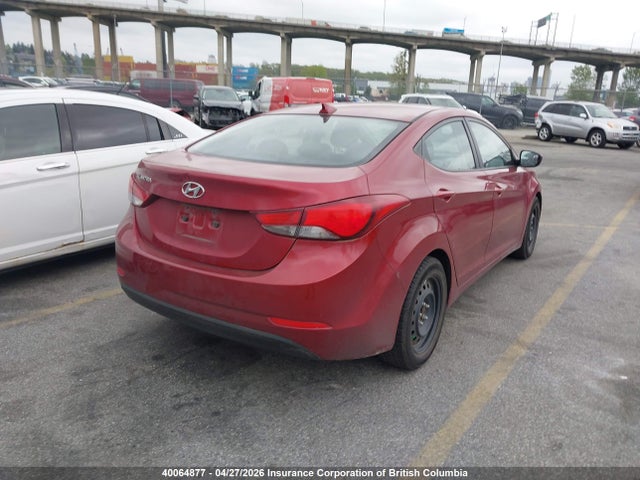 HYUNDAI ELANTRA - 4