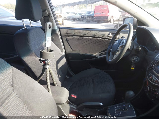 HYUNDAI ACCENT GS - 5