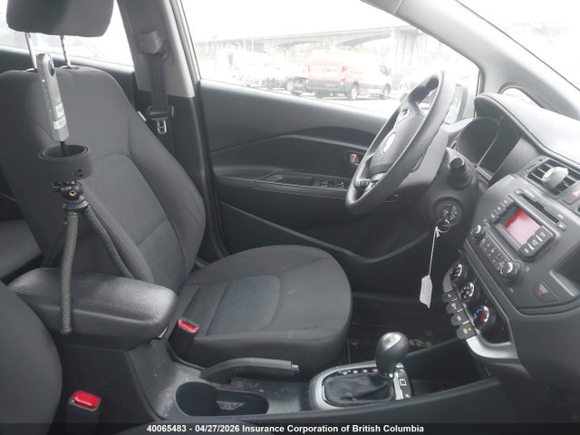 KIA RIO - 5