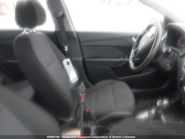 HYUNDAI ACCENT SE/SEL - 5