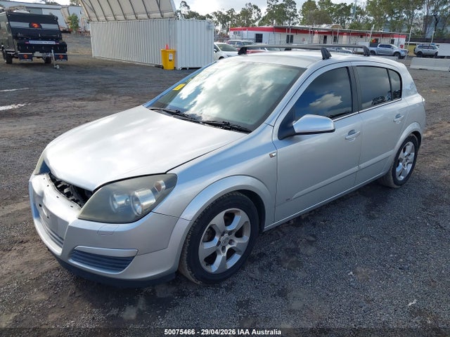 2005 Holden Astra