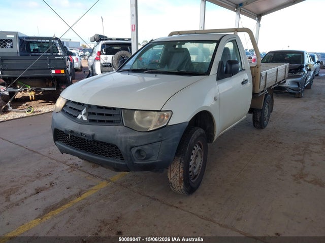 2009 Mitsubishi Triton