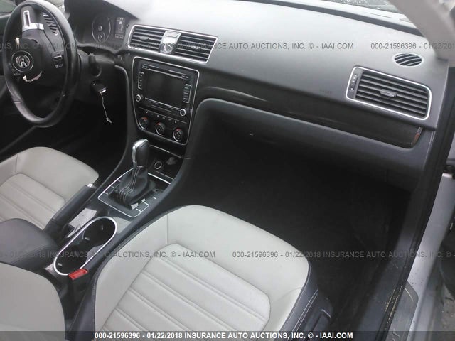2015 VOLKSWAGEN PASSAT VIN: 1VWBT7A3XFC084270