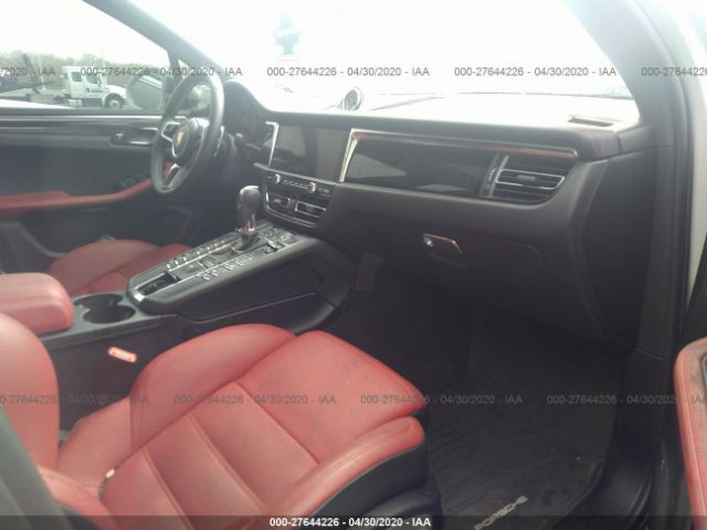 2020 Porsche Macan - WP1AB2A56LLB30547