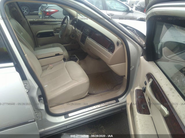 2006 LINCOLN TOWNCAR VIN: 1LNHM82W36Y611718