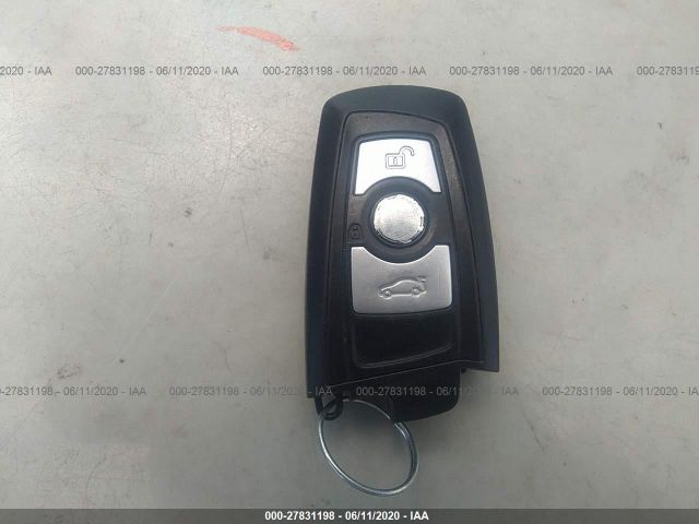 Фото: WBA3C1C59DF439327 - 11