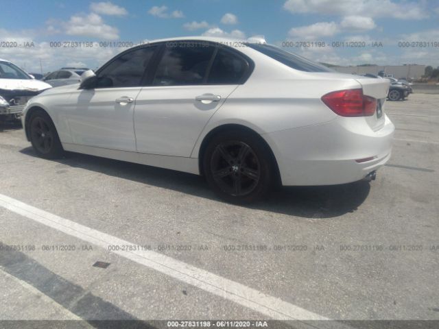 Фото: WBA3C1C59DF439327 - 3