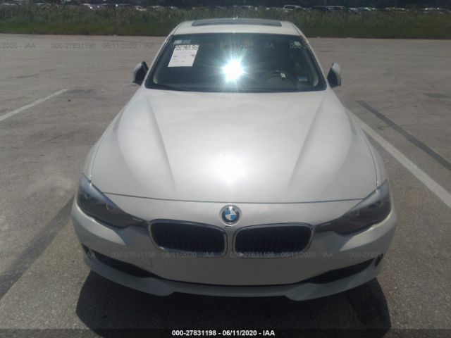 Фото: WBA3C1C59DF439327 - 6