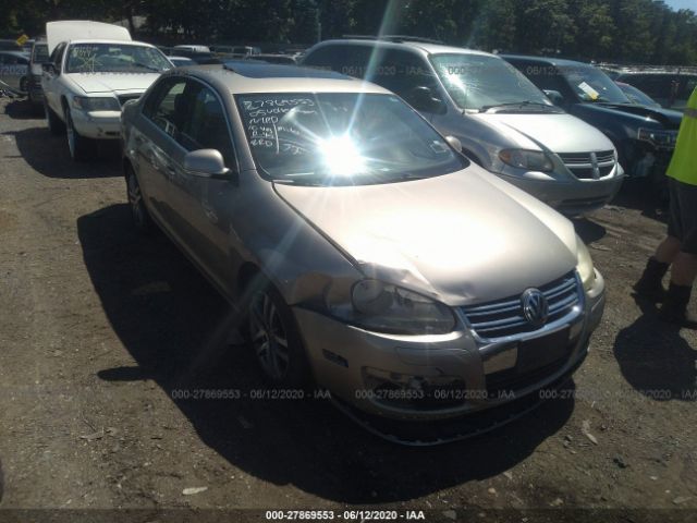 3VWDG71K45M646794 VOLKSWAGEN NEW JETTA Photo 1