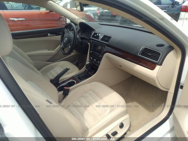2013 VOLKSWAGEN PASSAT VIN: 1VWCM7A34DC029246
