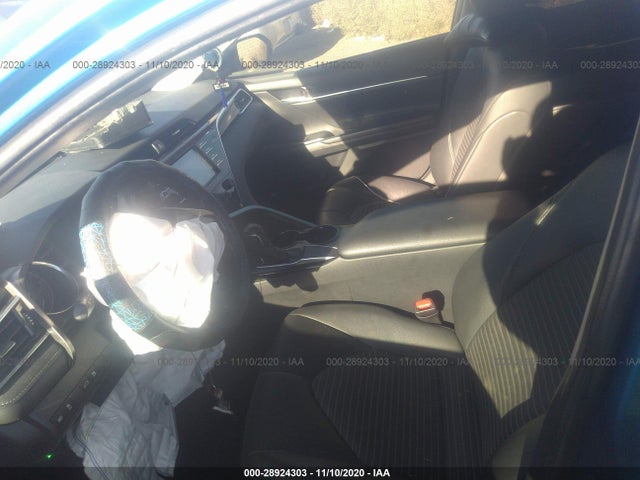 Toyota Camry 2017 -auction- 4