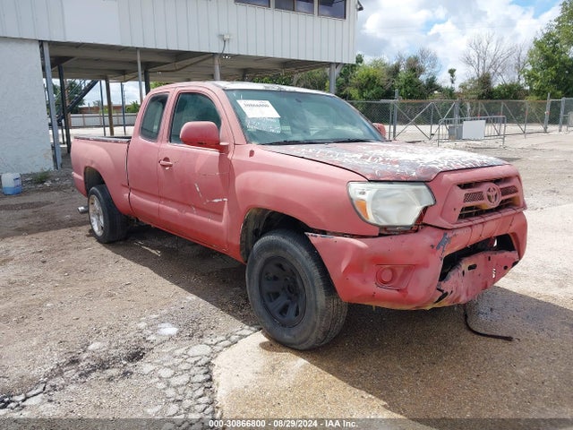 2015 TOYOTA TACOMA 