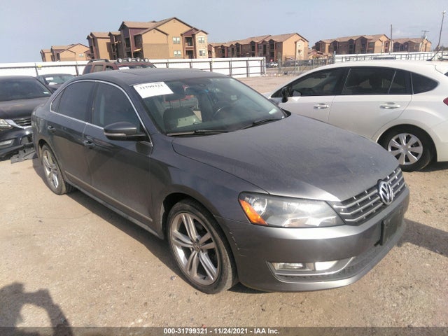 2015 VOLKSWAGEN PASSAT 2.0L TDI SE W