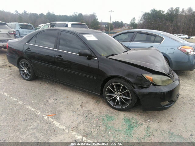 2003 TOYOTA CAMRY LE