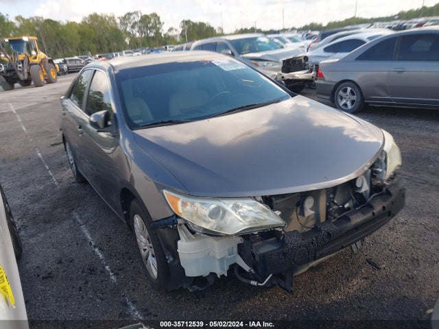 2014 TOYOTA CAMRY L