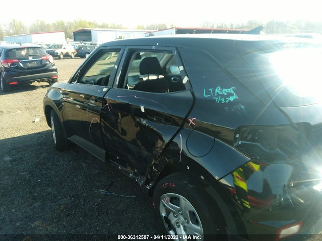 HYUNDAI VENUE SE - 6