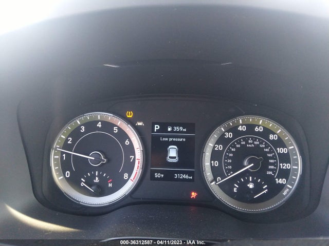 HYUNDAI VENUE SE - 7