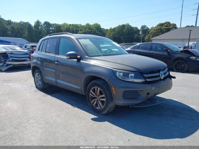 2015 VOLKSWAGEN TIGUAN S