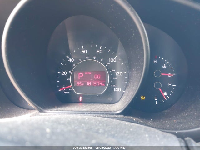 2015 KIA SOUL + thumbnail 7