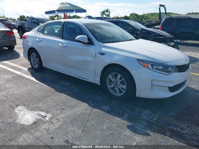 2016 KIA OPTIMA LX