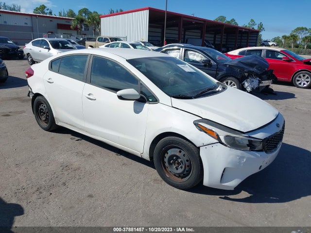 2017 KIA FORTE LX
