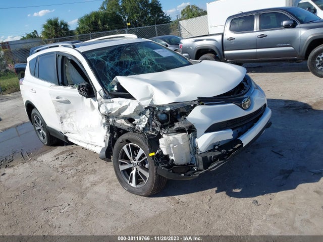 2018 TOYOTA RAV4 XLE