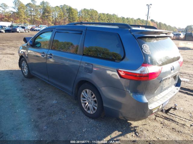 5TDYK3DC2FS670500 | 2015 Toyota sienna xle 8 passenger