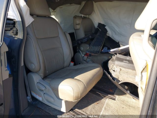 5TDYK3DC2FS670500 | 2015 Toyota sienna xle 8 passenger