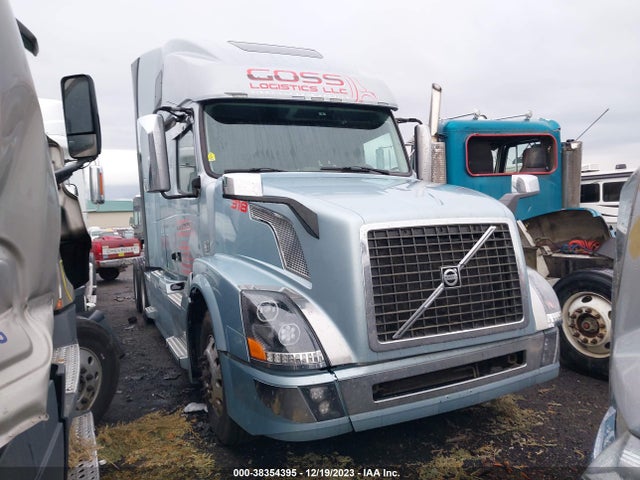 2016 VOLVO VN VNL