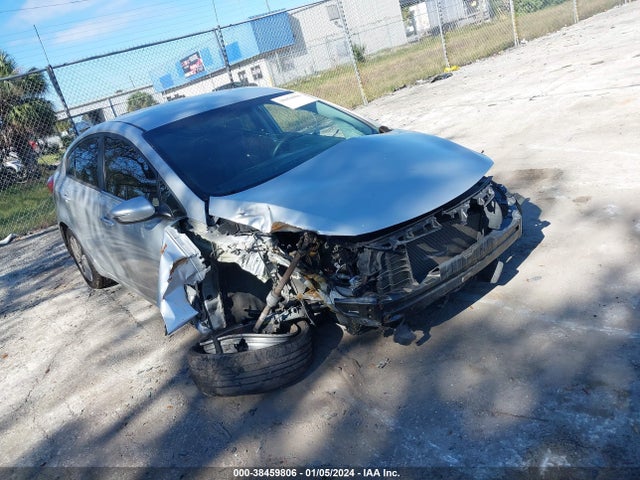 2016 KIA FORTE LX