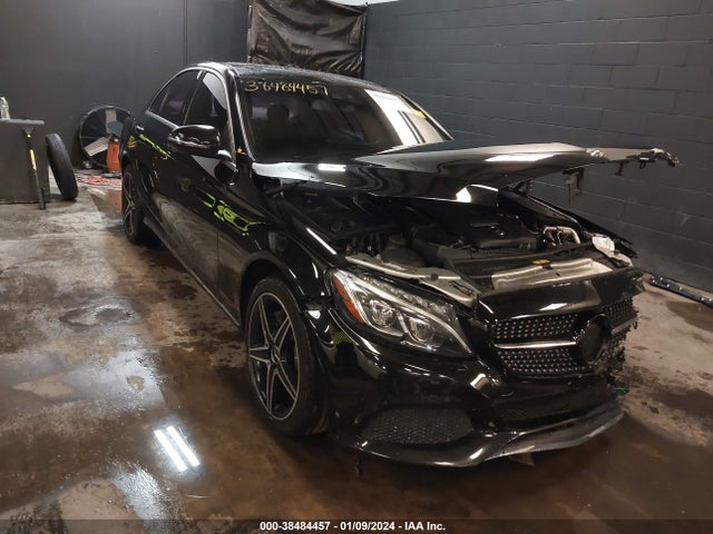 2016 Mercedes-Benz C-Class, VIN: 55SWF4KB0GU135732