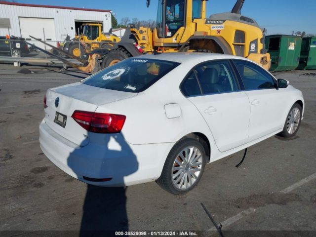 3VWD07AJ0FM333660 | 2015 Volkswagen jetta 1.8t se