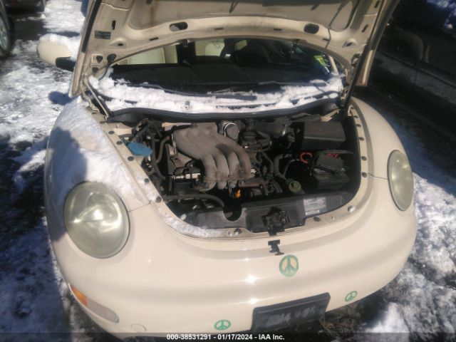 1N4AL3AP6JC152539 | 2005 Volkswagen new beetle gls