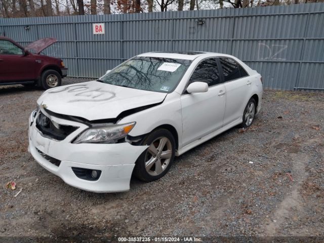 4T1BF3EK6BU591753 | 2011 Toyota camry se