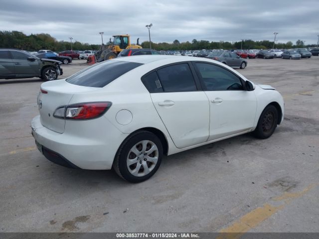 JM1BL1UG3B1406834 | 2011 Mazda mazda3 i sport