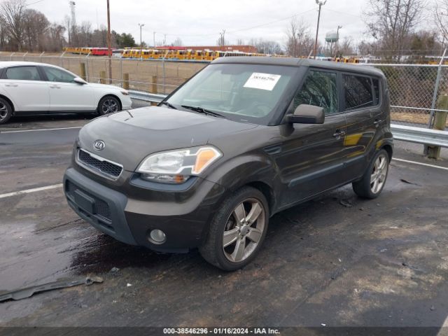 KNDJT2A27B7202836 | 2011 KIA soul !