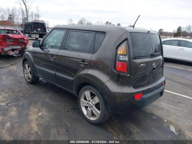 KNDJT2A27B7202836 | 2011 KIA soul !