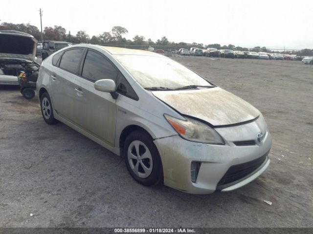 3GCUKTEC5FG480881 | 2012 Toyota prius two