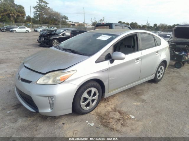 3GCUKTEC5FG480881 | 2012 Toyota prius two