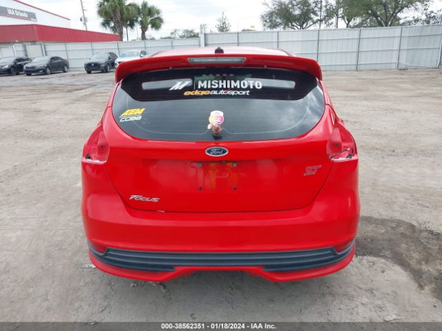 1HD1KEM10CB661761 | 2017 Ford focus st