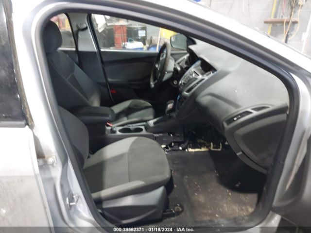 JTMDFREV0FD145999 | 2012 Ford focus se