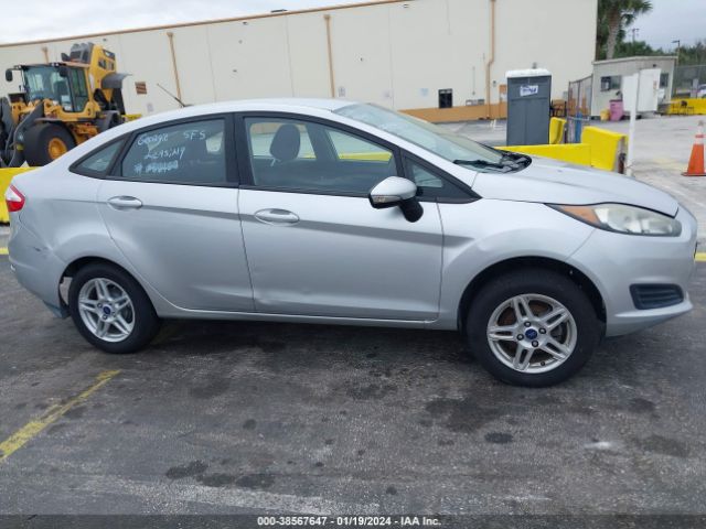 3FADP4BJ6GM125768 | 2016 Ford fiesta se