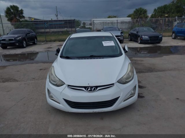 5NPDH4AE1GH655082 | 2016 Hyundai elantra se