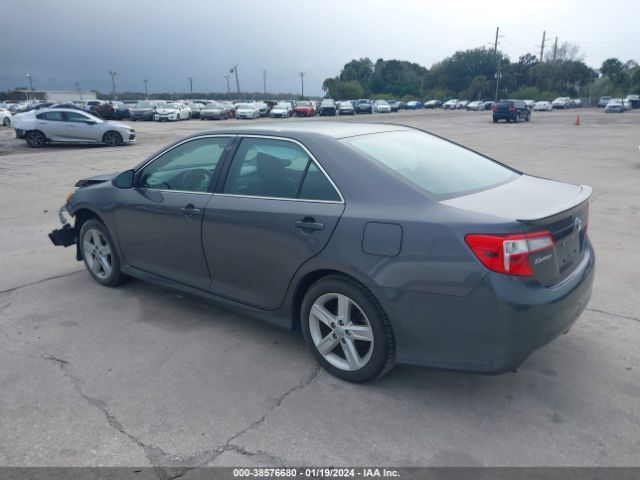 4T1BF1FK6EU398056 | 2014 Toyota camry se