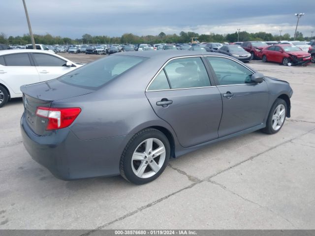 4T1BF1FK6EU398056 | 2014 Toyota camry se