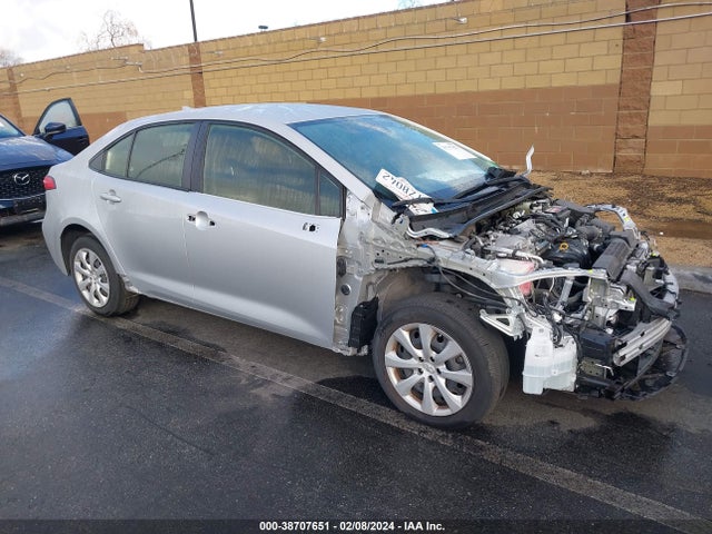 2021 Toyota Corolla, VIN: JTDEPMAE0MJ152315