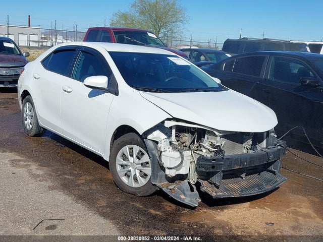 2018 Toyota Corolla, VIN: 5YFBPRHE2JP812576