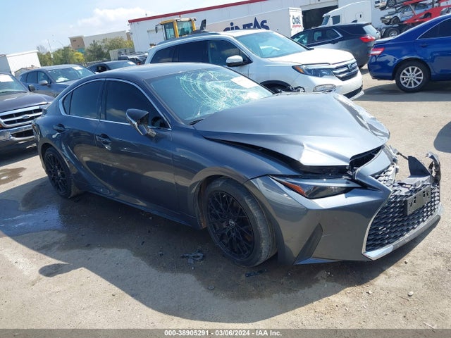 2021 LEXUS IS 