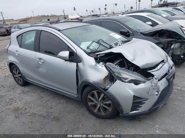 2018 Toyota Prius, VIN: JTDKDTB30J1615813