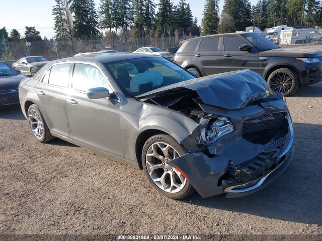 2018 Chrysler 300, VIN: 2C3CCAPT9JH195494
